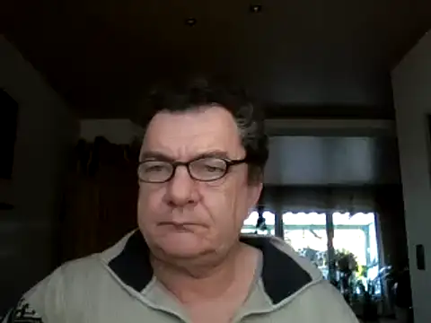 Nobbie444 online show from 12-16-25, 09:57