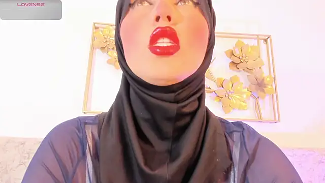 Snapshot of hanajameela chatting on 09-18-25, 11:35 hanajameela online show from 09-18-25, 11:35