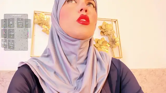 Snapshot of hanajameela chatting on 05-28-26, 11:49 hanajameela online show from 05-28-26, 11:49