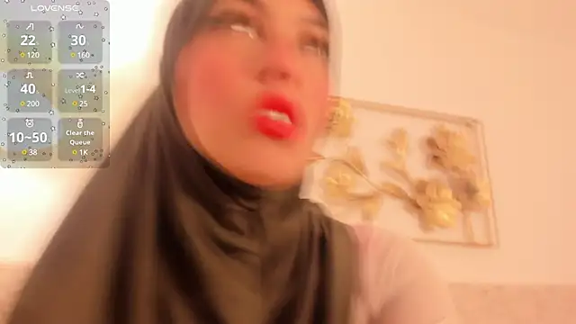 Snapshot of hanajameela chatting on 03-18-25, 11:33 hanajameela online show from 03-18-25, 11:33