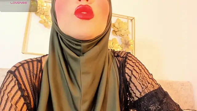 Snapshot of hanajameela chatting on 09-17-25, 11:34 hanajameela online show from 09-17-25, 11:34