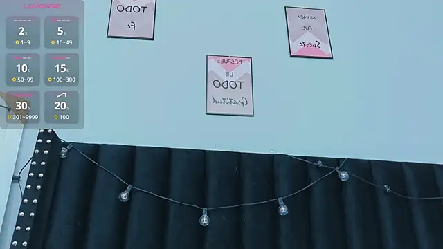 colombiamommy online show from 09-30-25, 01:06