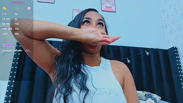 colombiamommy online show from 09-15-25, 01:00