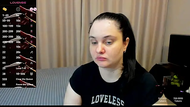 AlanaBrox online show from 04-10-26, 06:15