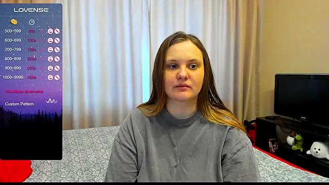 Snapshot of AlanaBrox chatting on 03-07-25, 11:18 AlanaBrox online show from 03-07-25, 11:18