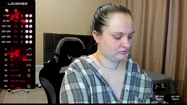 AlanaBrox online show from 12-15-25, 12:27