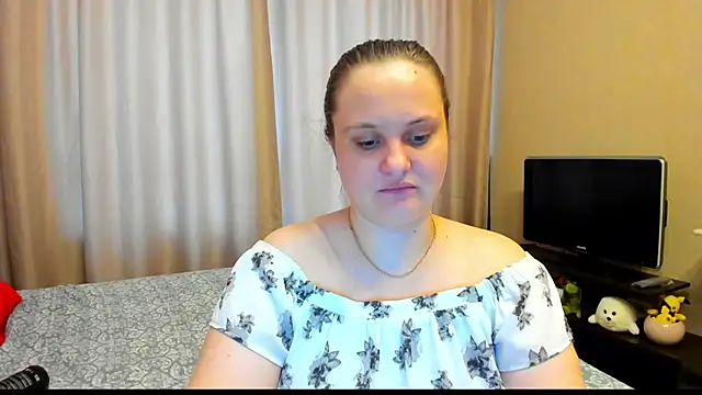 Snapshot of AlanaBrox chatting on 03-05-25, 02:34 AlanaBrox online show from 03-05-25, 02:34