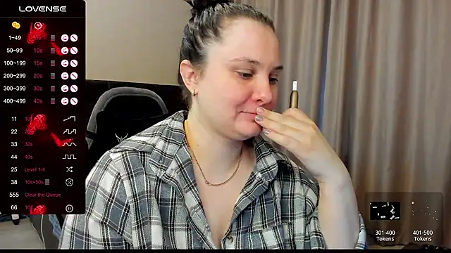 AlanaBrox online show from 11-17-25, 11:47