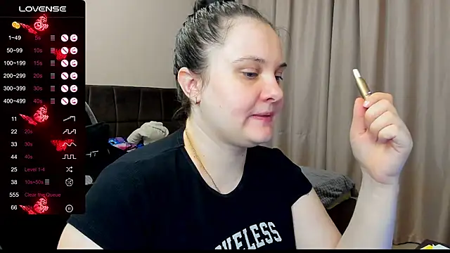 Snapshot of AlanaBrox chatting on 11-05-25, 01:36 AlanaBrox online show from 11-05-25, 01:36