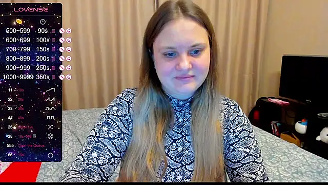 Snapshot of AlanaBrox chatting on 12-30-24, 01:36 AlanaBrox online show from 12-30-24, 01:36