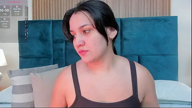 Kareena chopra online show from 07-24-26, 12:23