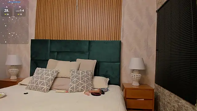 Kareena chopra online show from 11-14-25, 12:31