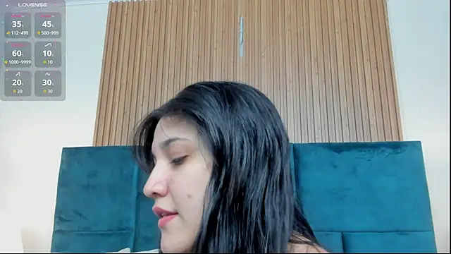 Kareena chopra online show from 06-19-26, 12:33