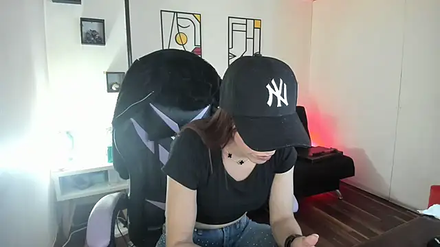 kay marie online show from 12-02-25, 09:27