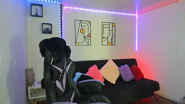 Snapshot of kay_marie chatting on 02-23-25, 07:38 kay marie online show from 02-23-25, 07:38