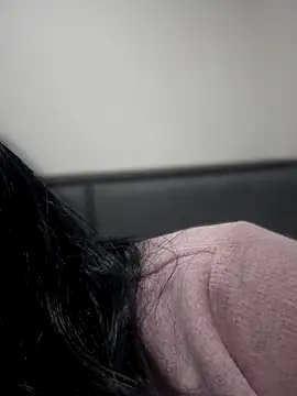 Alyaa s online show from 10-28-25, 01:50