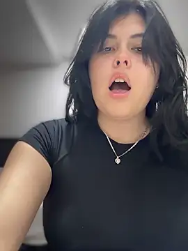 Alyaa s online show from 10-23-25, 10:30