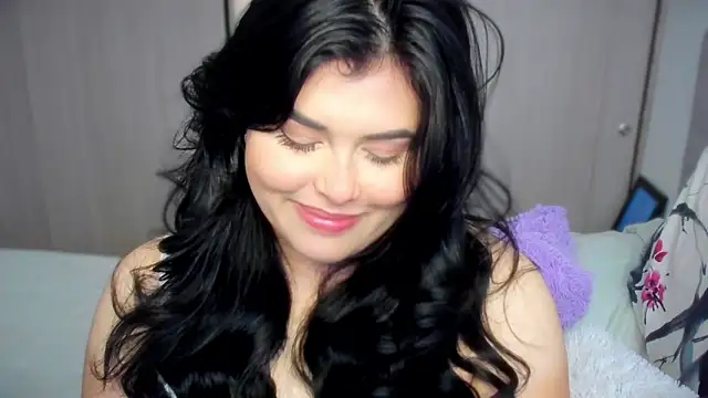 Alyaa s online show from 01-12-26, 06:36