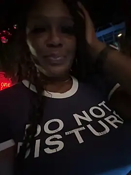 TilaTotti online show from 12-19-25, 05:54