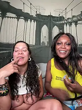 TilaTotti online show from 02-22-25, 12:08