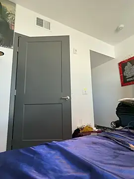 TilaTotti online show from 10-22-25, 10:30