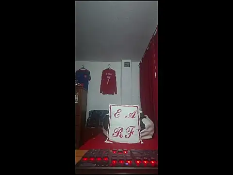 Snapshot of ALBEIROFOOTBALL1992 chatting on 05-17-26, 05:07 ALBEIROFOOTBALL1992 online show from 05-17-26, 05:07