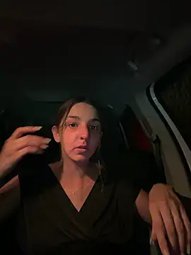 DoriDeluxe66 online show from 06-16-26, 08:20