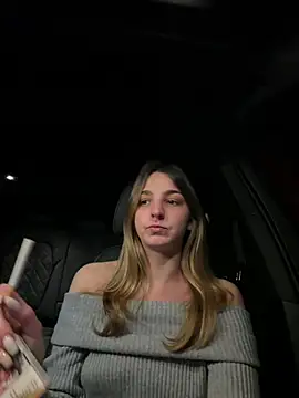 DoriDeluxe66 online show from 02-20-26, 09:50