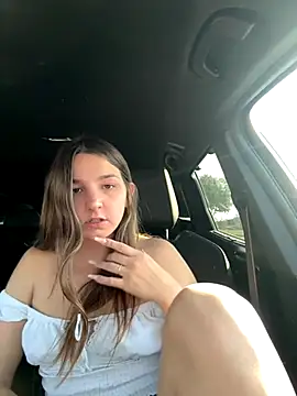 DoriDeluxe66 online show from 09-17-25, 07:32