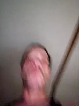 Snapshot of chosen923 chatting on 02-22-26, 03:42 chosen923 online show from 02-22-26, 03:42