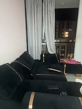 Snapshot of Sarita-candy chatting on 12-18-25, 01:44 Sarita-candy online show from 12-18-25, 01:44