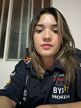 Snapshot of Sarita-candy chatting on 04-15-26, 12:38 Sarita-candy online show from 04-15-26, 12:38