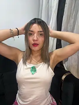 Snapshot of Sarita-candy chatting on 02-10-26, 08:02 Sarita-candy online show from 02-10-26, 08:02