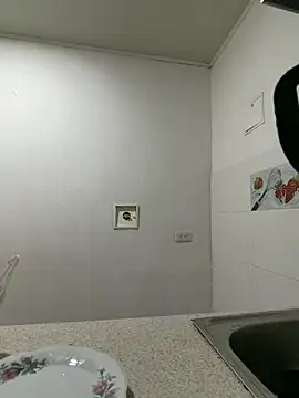Snapshot of Sarita-candy chatting on 04-21-26, 02:56 Sarita-candy online show from 04-21-26, 02:56
