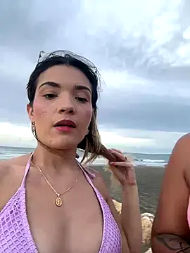 Snapshot of Sarita-candy chatting on 10-23-25, 09:57 Sarita-candy online show from 10-23-25, 09:57