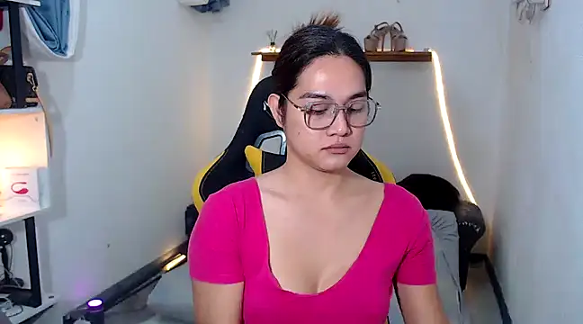 MarieLoveGlamorous online show from 02-23-25, 09:26