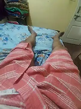 Stripkomal online show from 11-14-25, 05:44