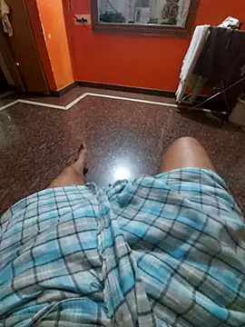 Stripkomal online show from 10-29-25, 04:17