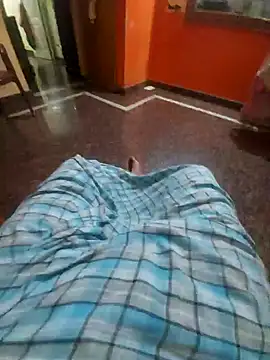 Stripkomal online show from 11-05-25, 04:32