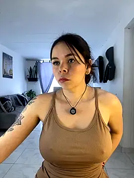 Snapshot of carolina16love chatting on 10-05-25, 08:54 carolina16love online show from 10-05-25, 08:54