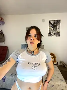 Snapshot of carolina16love chatting on 09-26-25, 10:49 carolina16love online show from 09-26-25, 10:49