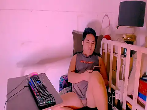 Snapshot of Hardking_69 chatting on 07-19-26, 10:17 Hardking 69 online show from 07-19-26, 10:17