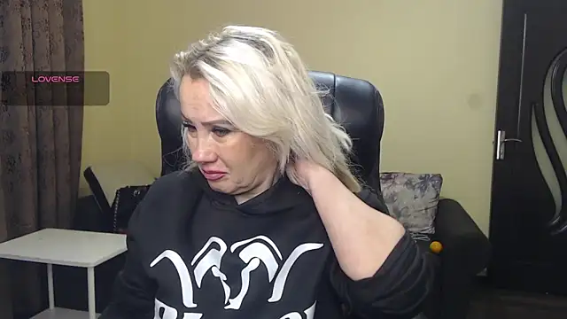 KandyHellenx online show from 01-09-26, 06:20