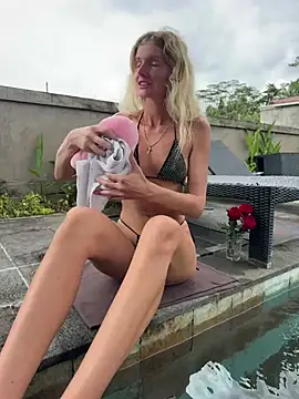 neighbours love online show from 02-12-26, 04:56