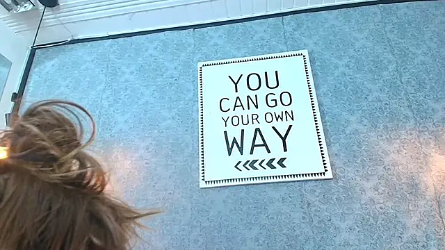 Emiily W online show from 01-26-25, 03:59