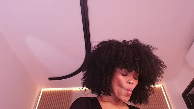 naia blessed online show from 02-27-26, 07:14