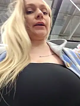 Bondgirl 013 online show from 01-31-26, 07:12