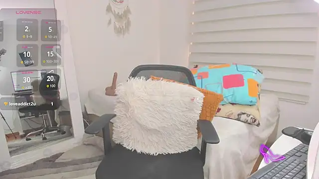 SharonVelvet online show from 11-30-25, 02:40