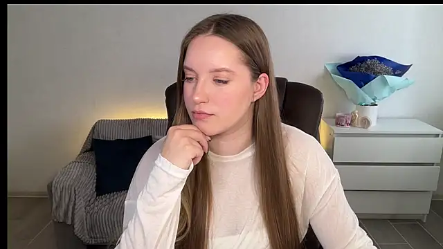 EvaMaddison online show from 03-22-26, 06:15