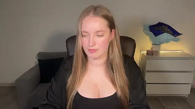 EvaMaddison online show from 06-29-26, 09:03